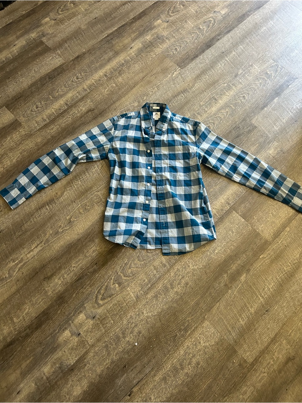 J. Crew Men's Blue and White Plaid Button-Down Shirt